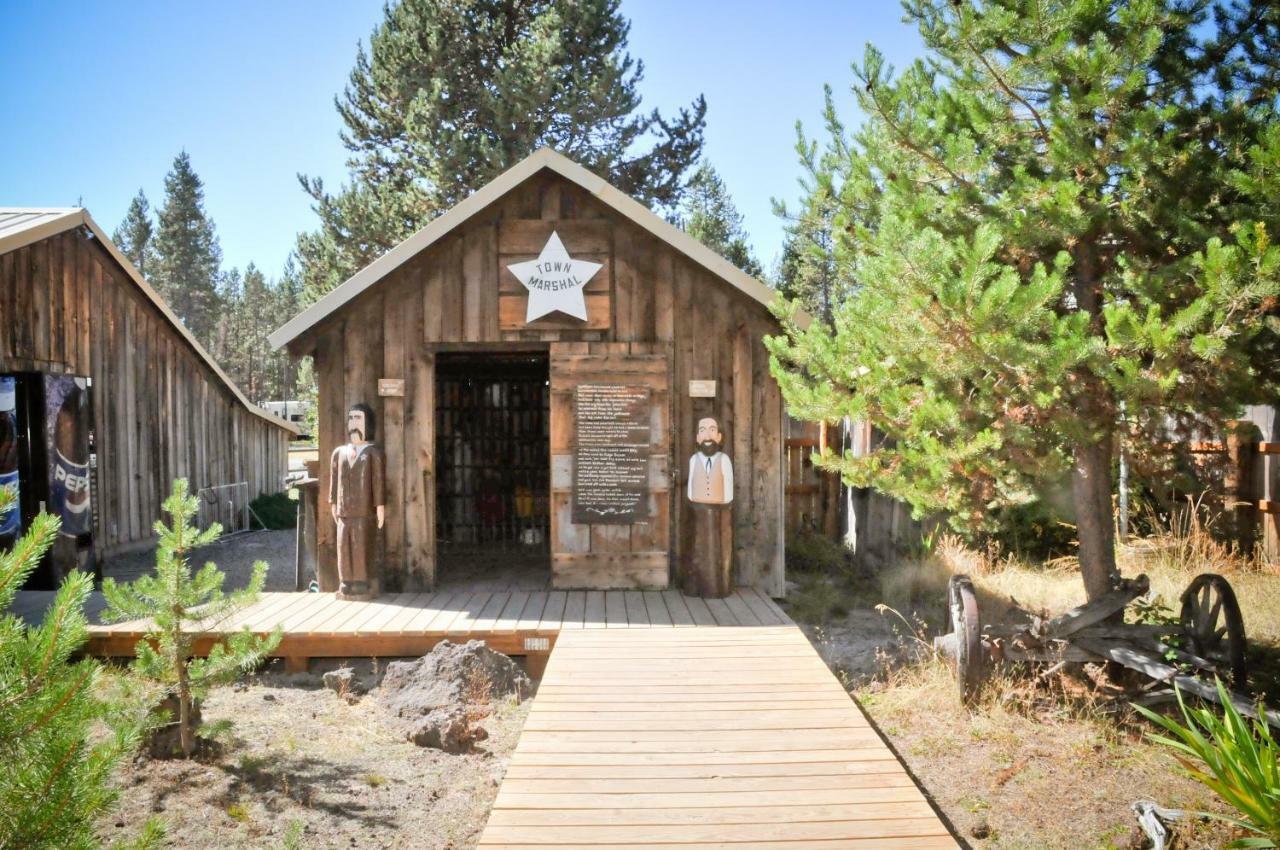 Bend-Sunriver Camping Resort Cottage 1 Екстер'єр фото